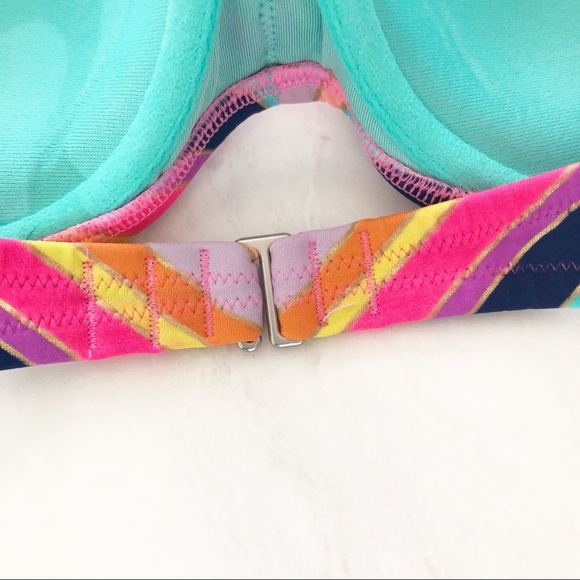 Victoria’s Secret Rainbow Bandeau Bikini Top 36B - Picture 5 of 6